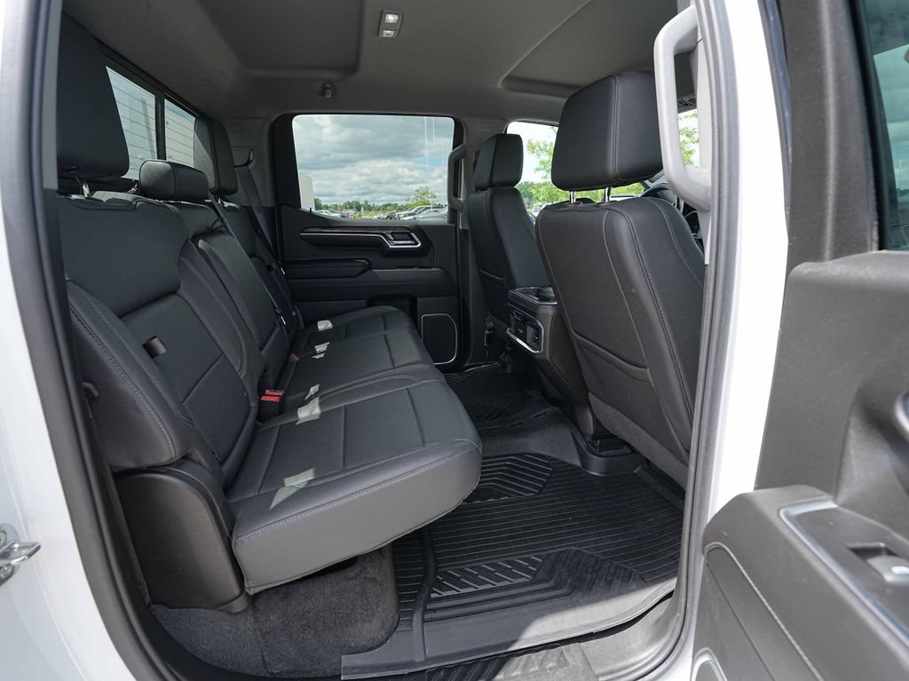 Used 2022 Chevrolet Silverado 1500 LTZ AWD/4WD image 25