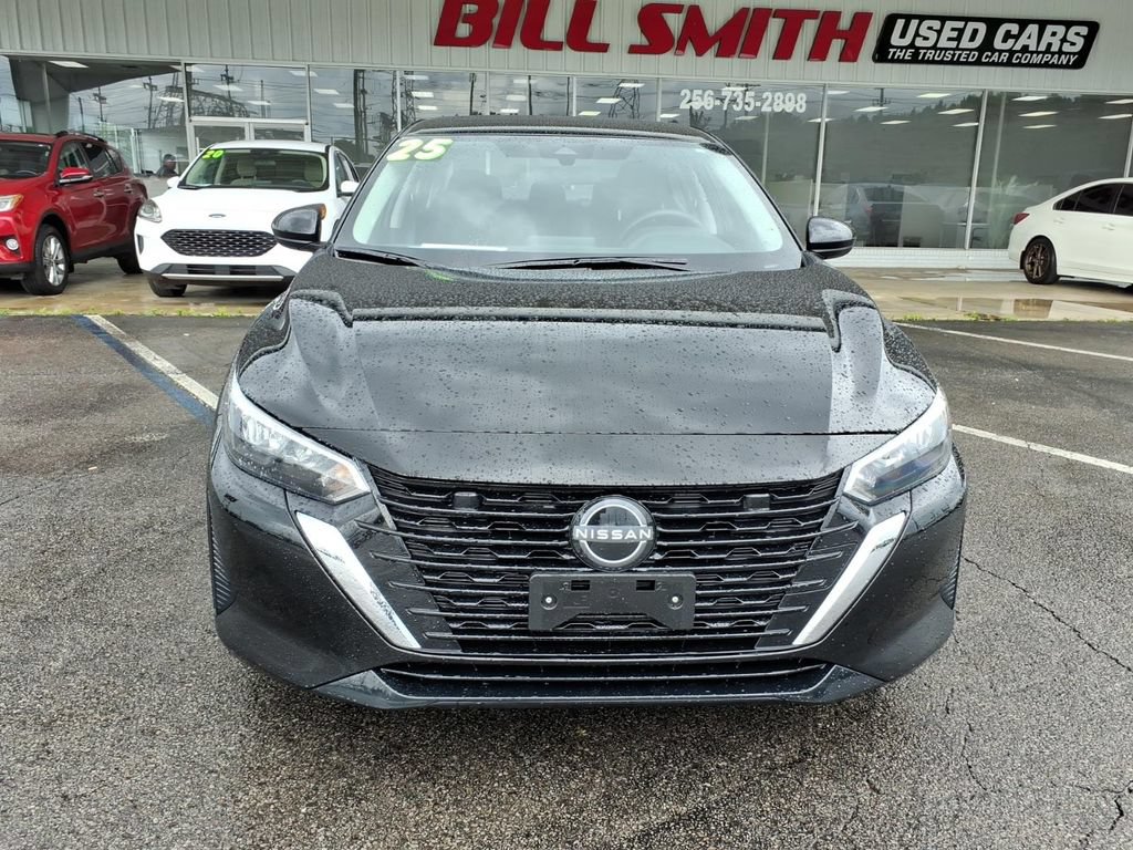 Used 2025 Nissan Sentra S FWD image 2