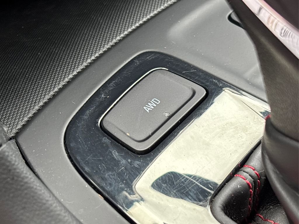 Used 2022 Chevrolet Equinox RS image 32