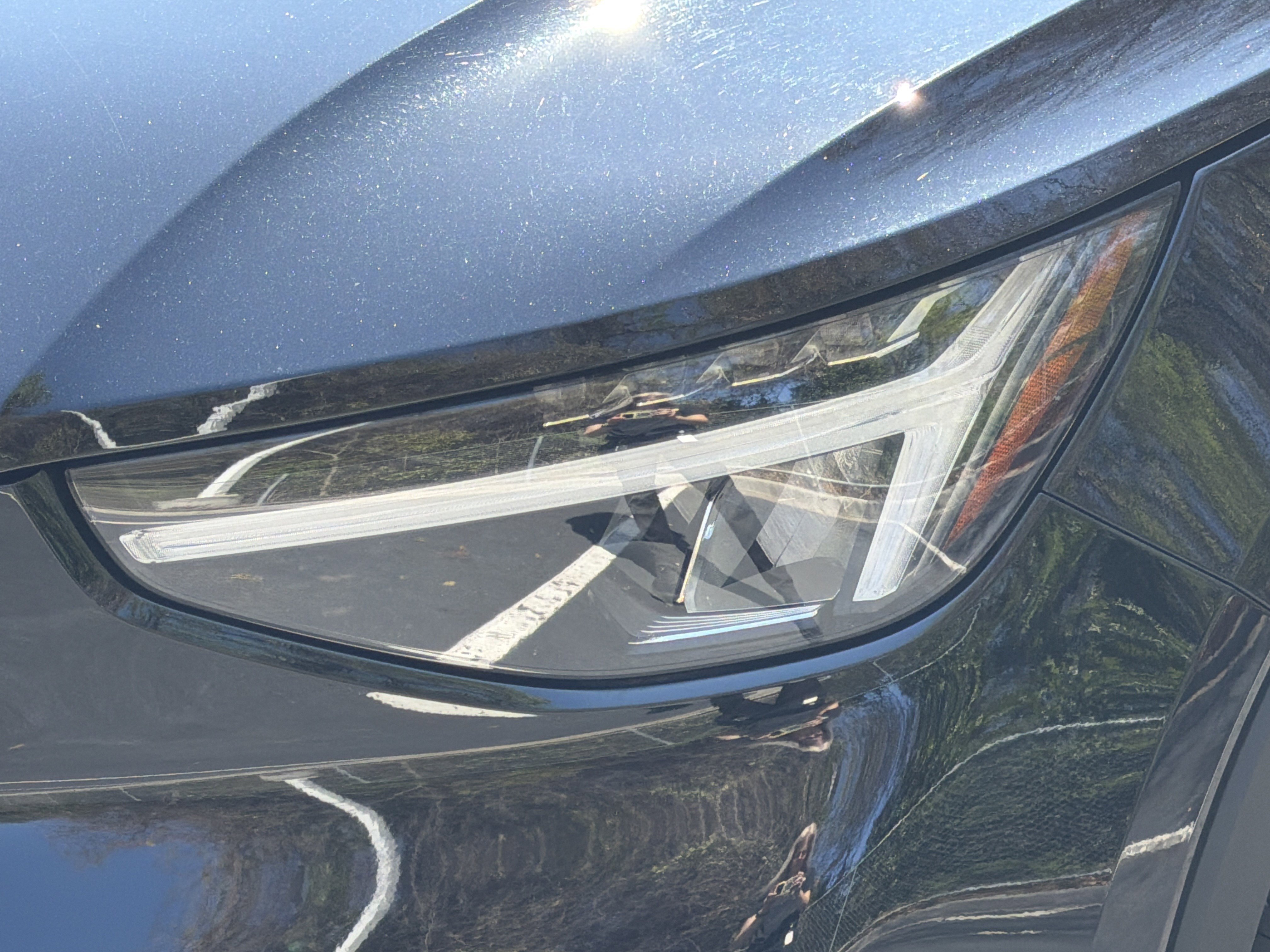 Certified 2025 Volvo XC40 B5 Core image 6