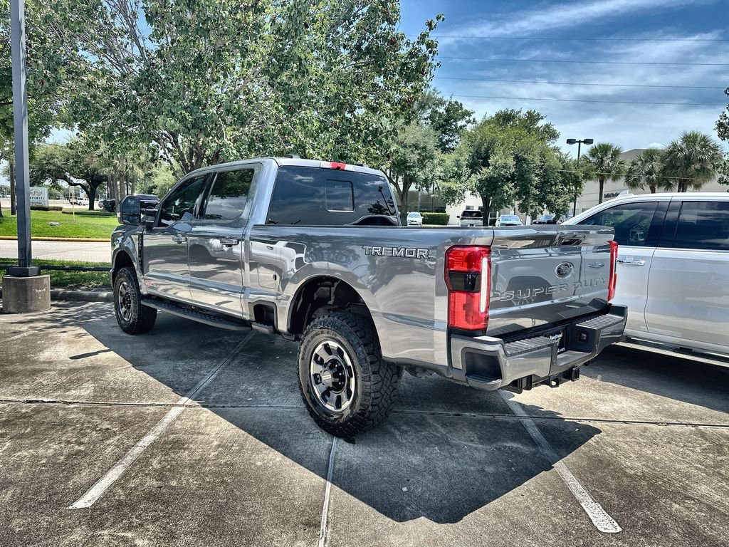 Used 2024 Ford F250 Lariat w/ Tremor Off-Road Package AWD/4WD image 3