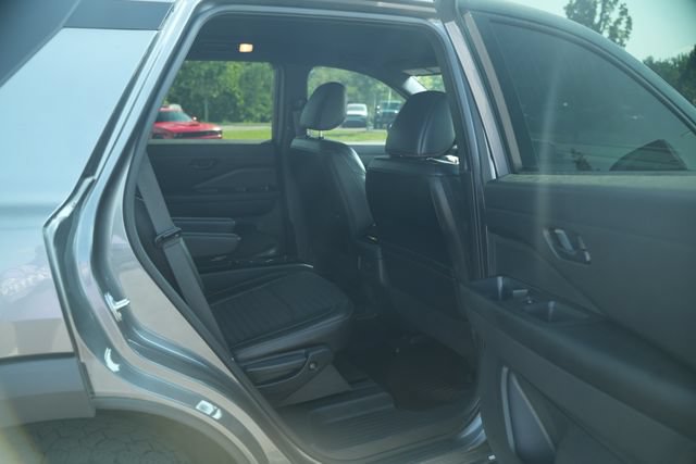 Used 2023 Nissan Pathfinder Rock Creek AWD/4WD image 22