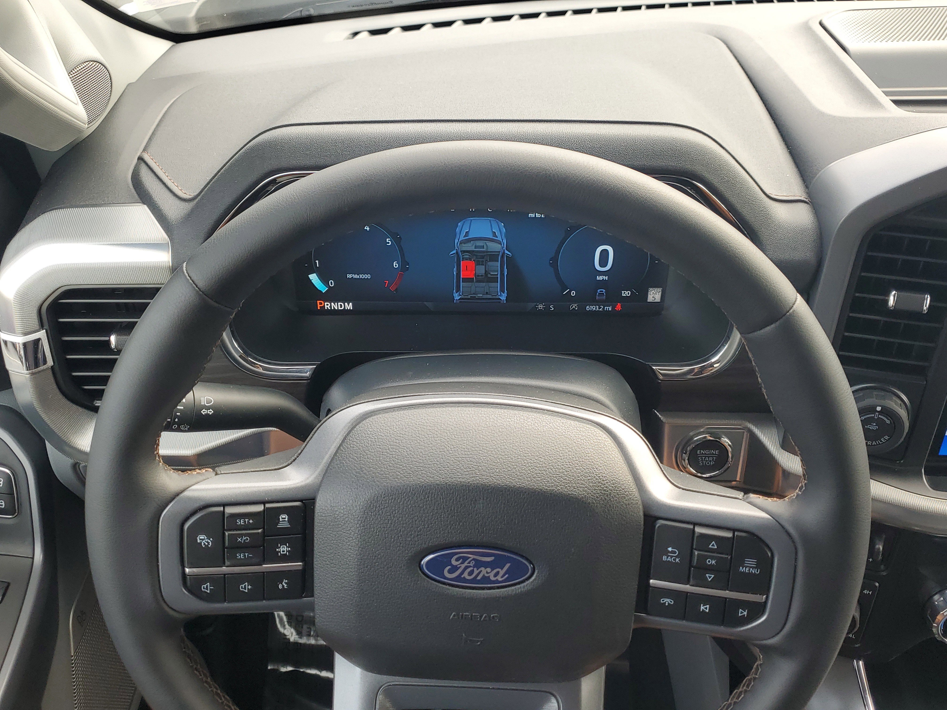 Used 2025 Ford F150 Lariat w/ Equipment Group 501A Mid image 21