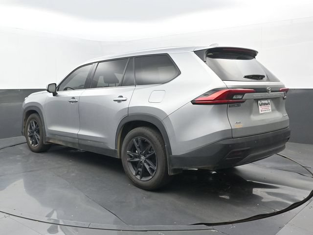 Used 2024 Toyota Grand Highlander AWD image 3