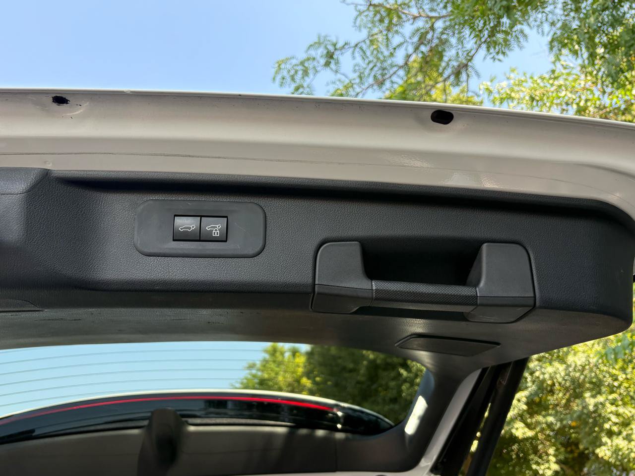 Used 2024 Toyota Grand Highlander AWD image 11