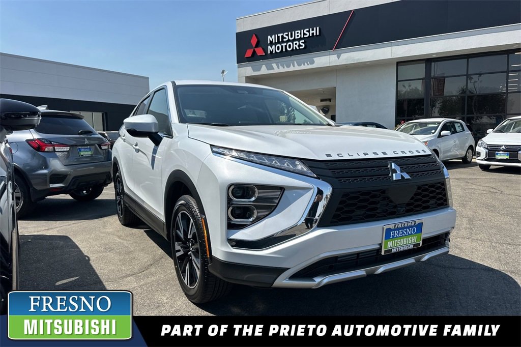 New 2025 Mitsubishi Eclipse Cross SE image 1
