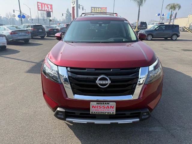 New 2025 Nissan Pathfinder Platinum video 2