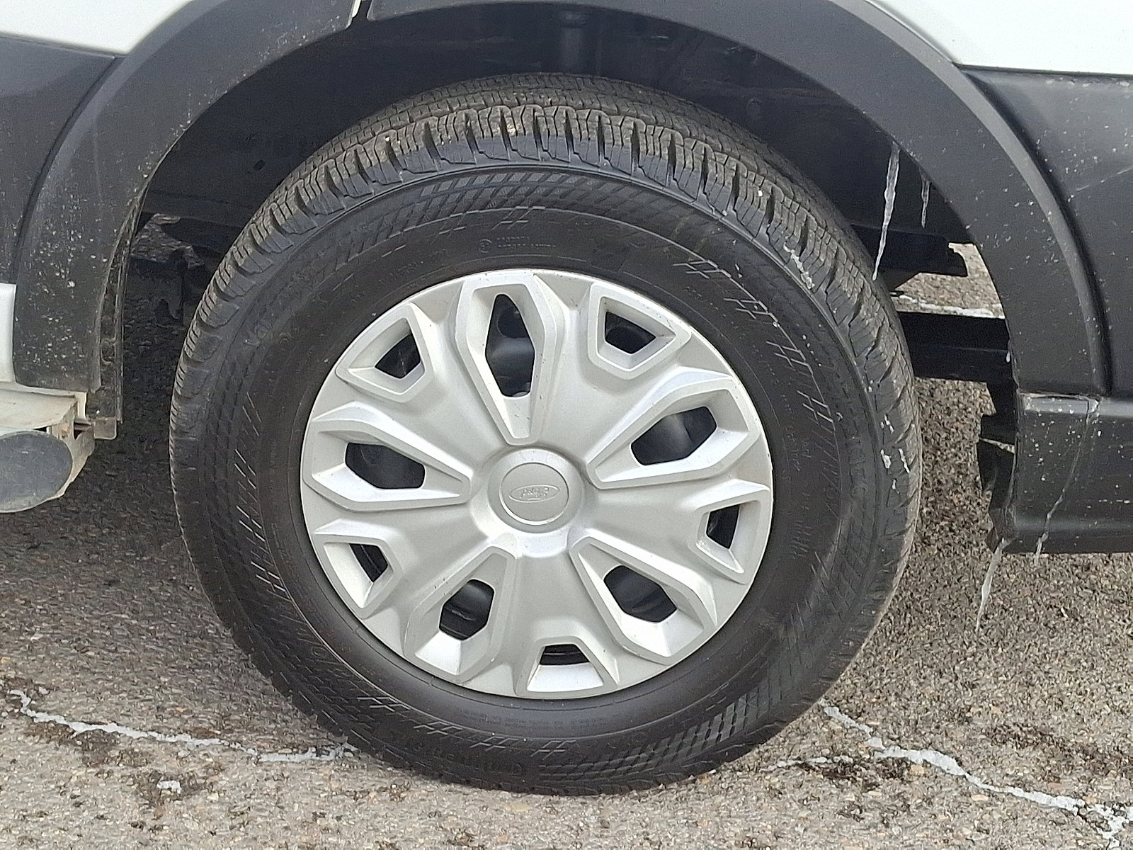 Used 2024 Ford Transit 250 Low Roof w/ Exterior Upgrade Package image 8