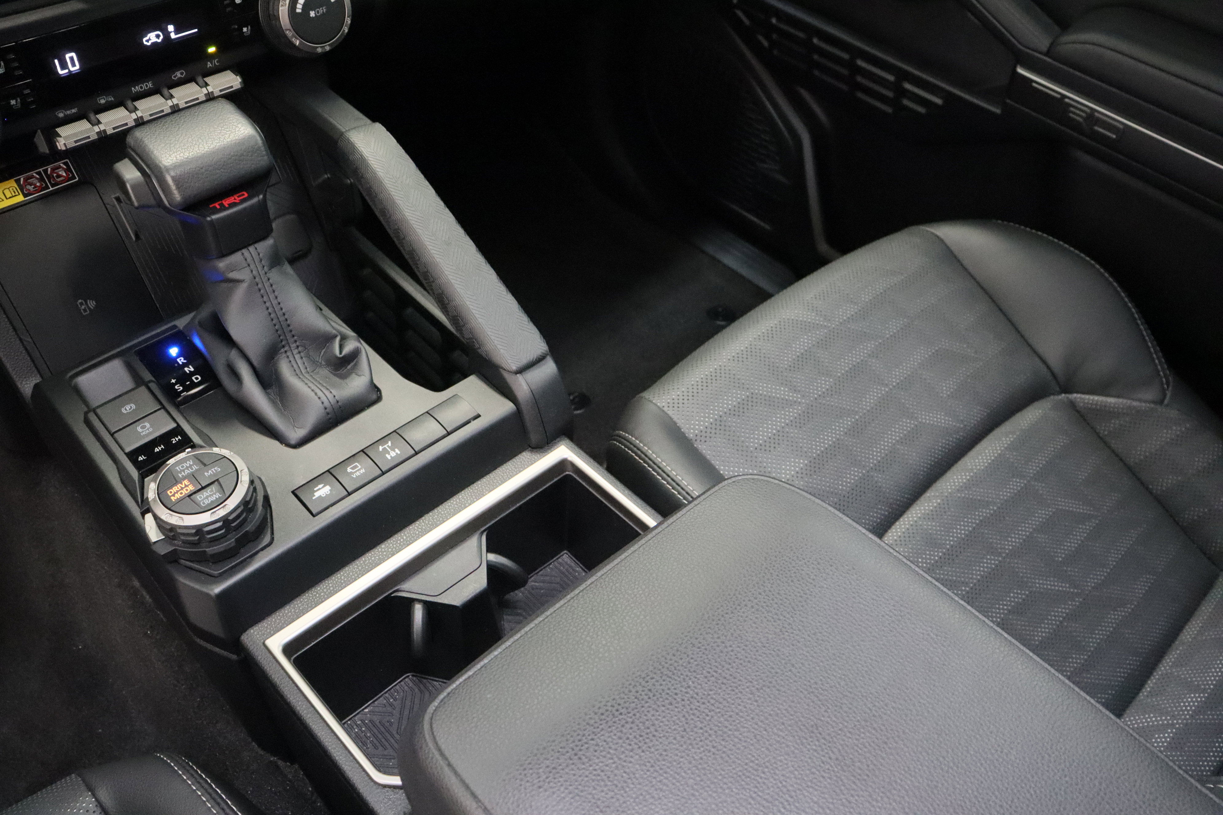 Certified 2025 Toyota 4Runner TRD Off-Road Premium w/ Tow Technology Package image 17