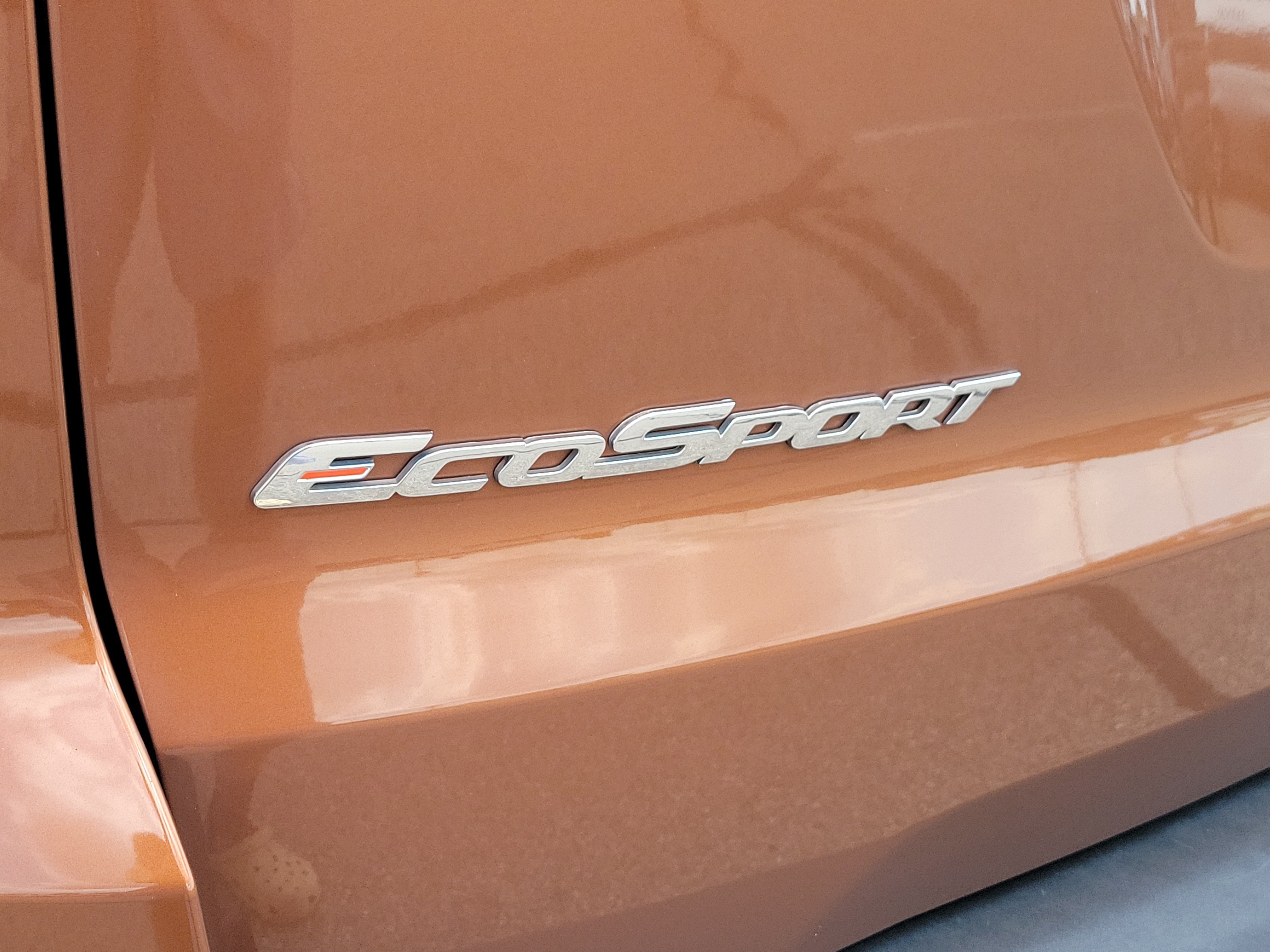 Used 2020 Ford EcoSport SE w/ SE Convenience Package AWD/4WD image 5
