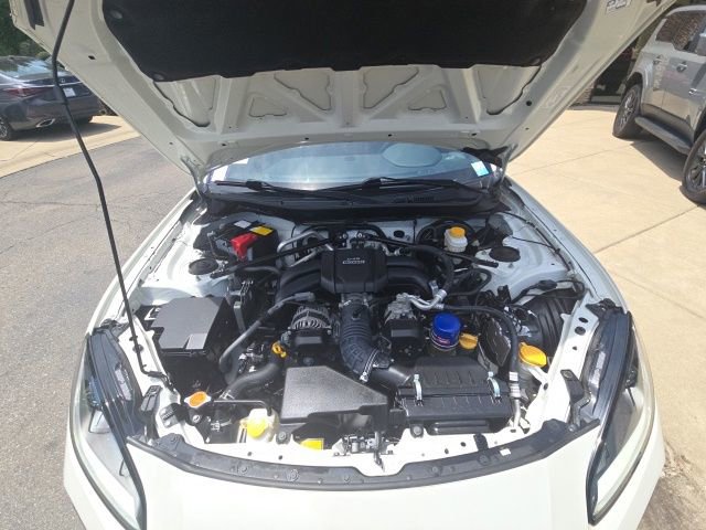 Used 2024 Toyota GR86 RWD image 34