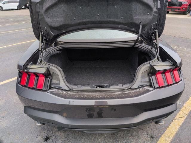 Used 2024 Ford Mustang GT Premium RWD image 28