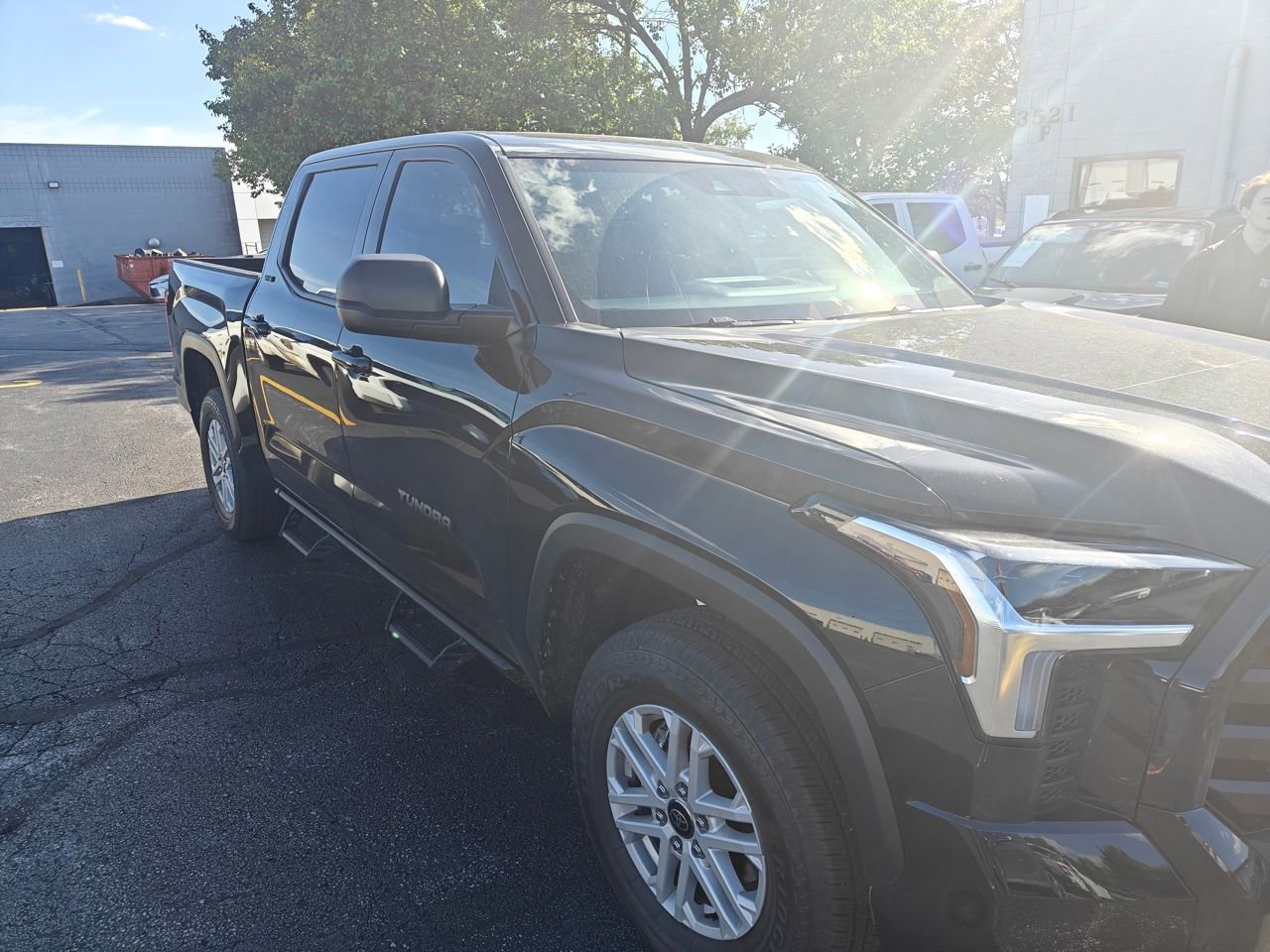 Used 2026 Toyota Tundra SR5 w/ SR5 Premium Package AWD/4WD image 1