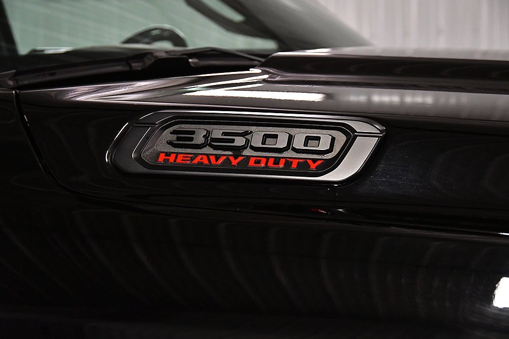 Used 2022 RAM 3500 Limited image 10
