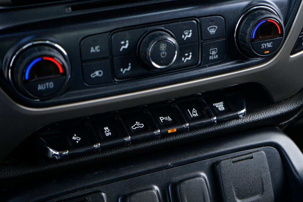 Used 2019 GMC Sierra 3500 Denali w/ Duramax Plus Package image 35