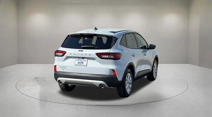 New 2025 Ford Escape Active image 8