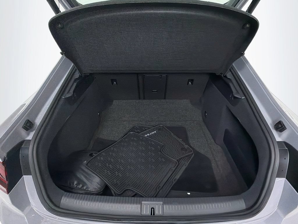 Used 2023 Volkswagen Arteon SE FWD image 25