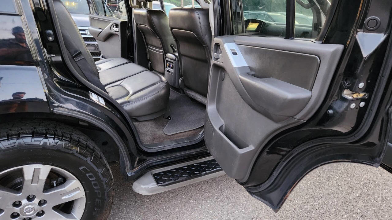 Used 2011 Nissan Pathfinder Silver image 41