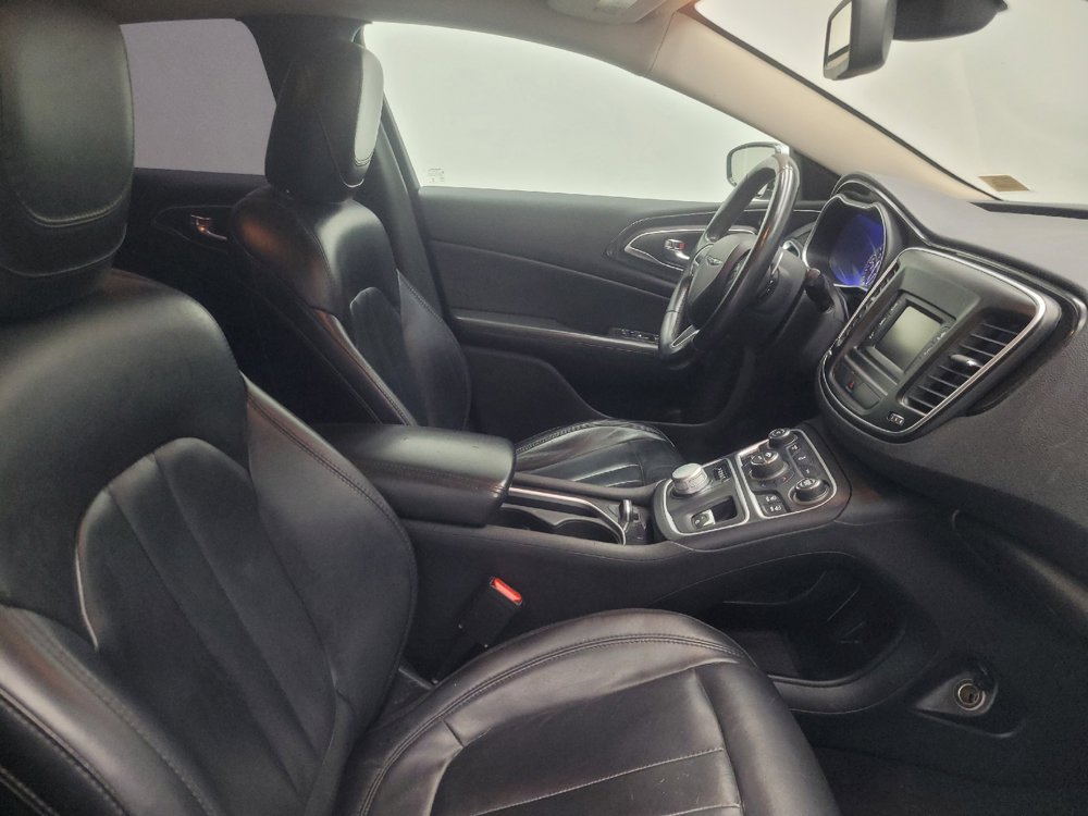 Used 2015 Chrysler 200 C FWD image 21