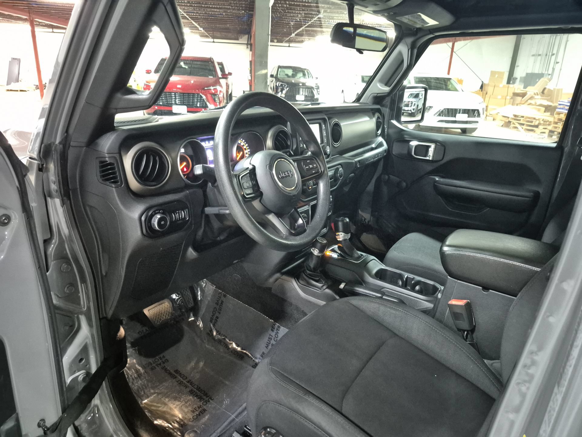 Used 2018 Jeep Wrangler Unlimited Sport AWD/4WD image 11