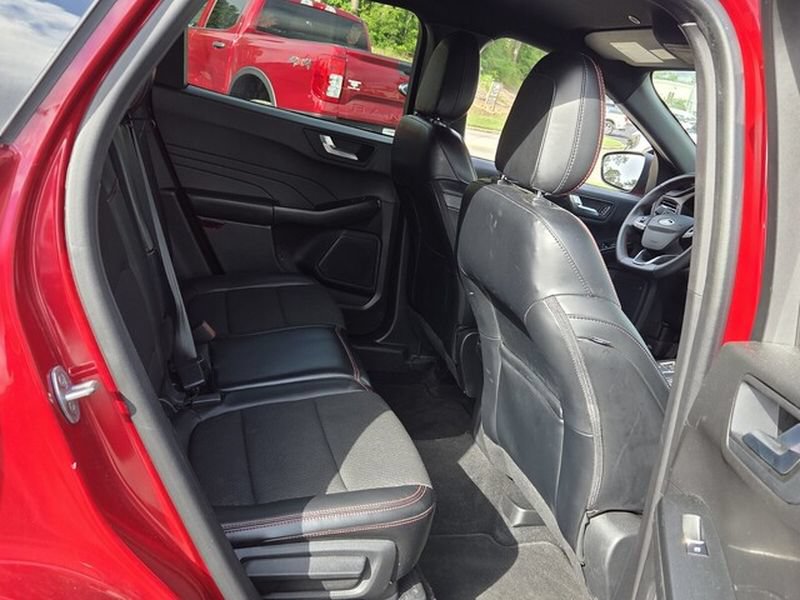 Used 2024 Ford Escape ST-Line FWD image 15