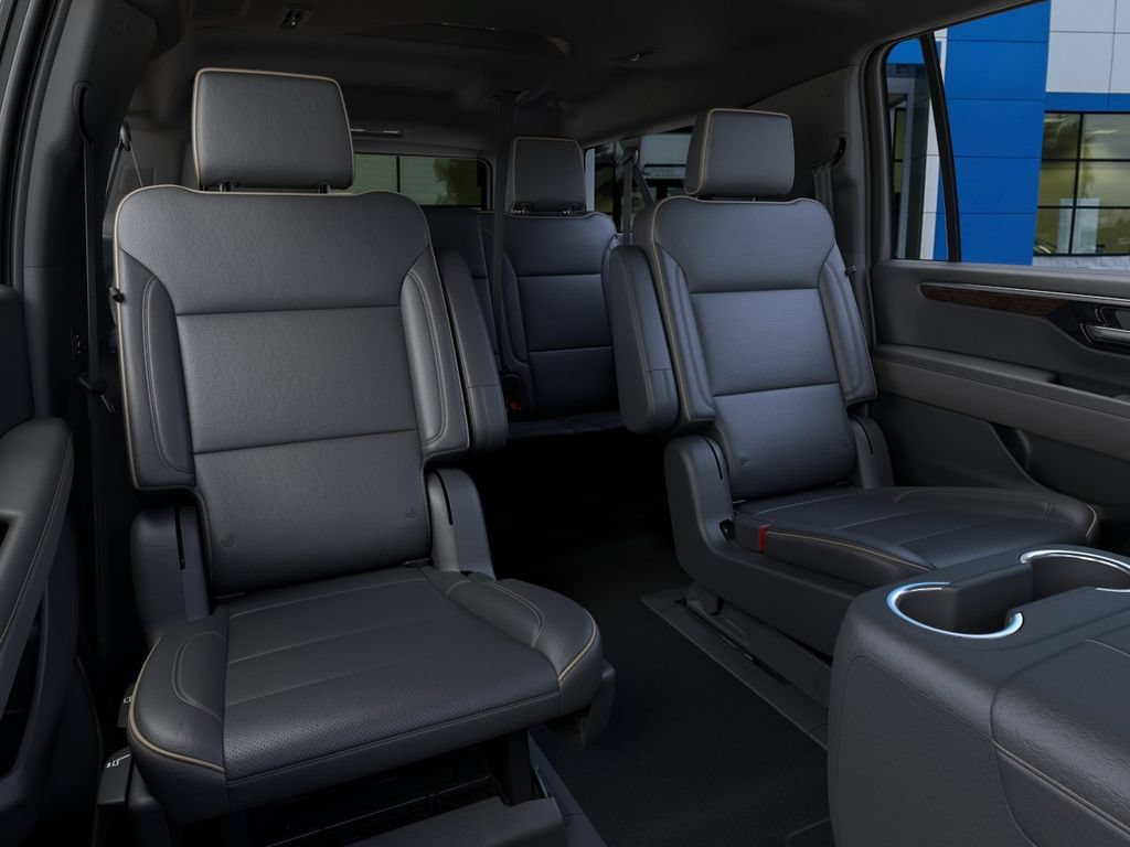 New 2026 Chevrolet Suburban Premier AWD/4WD image 17