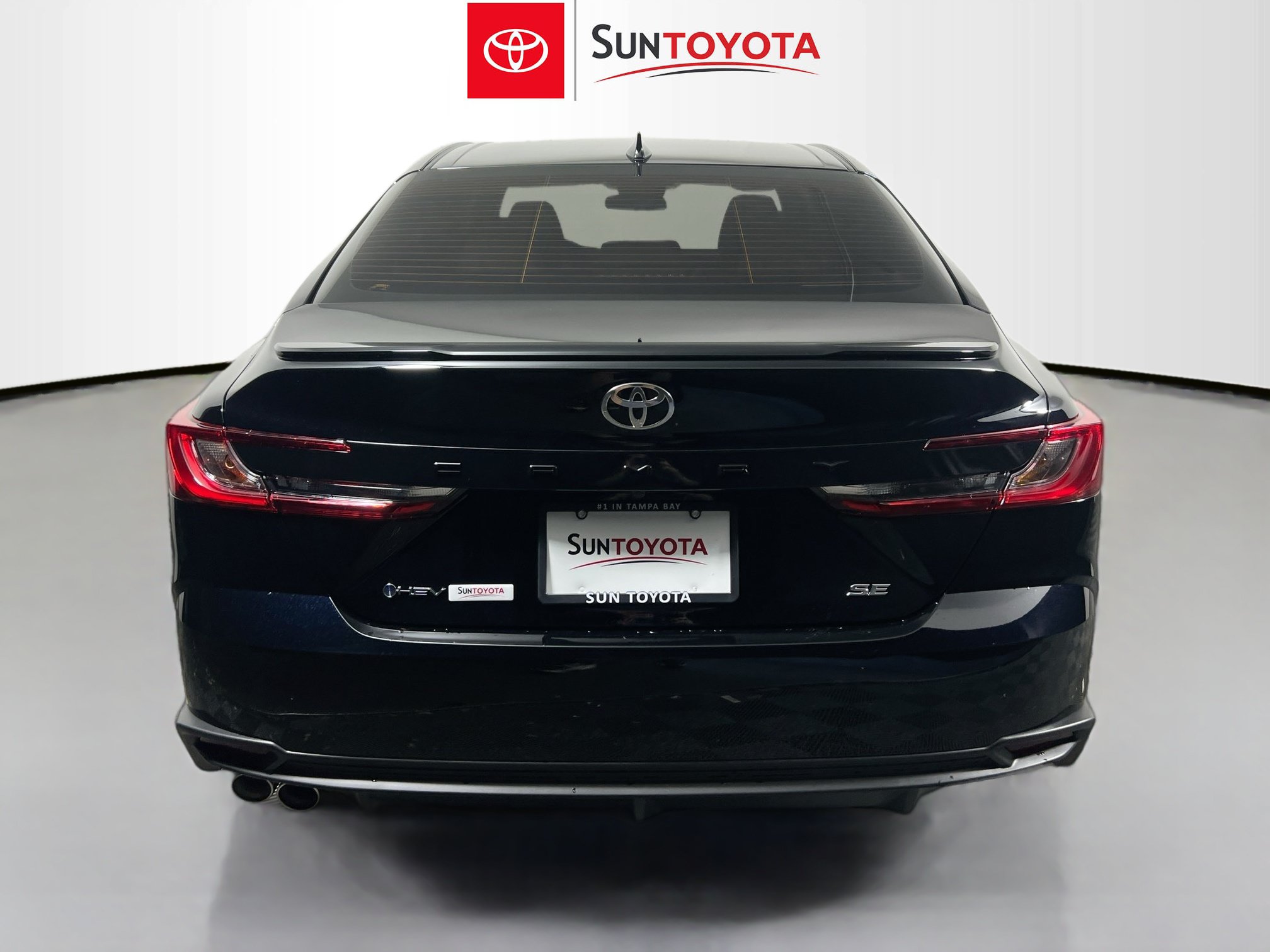 Used 2026 Toyota Camry SE FWD image 5