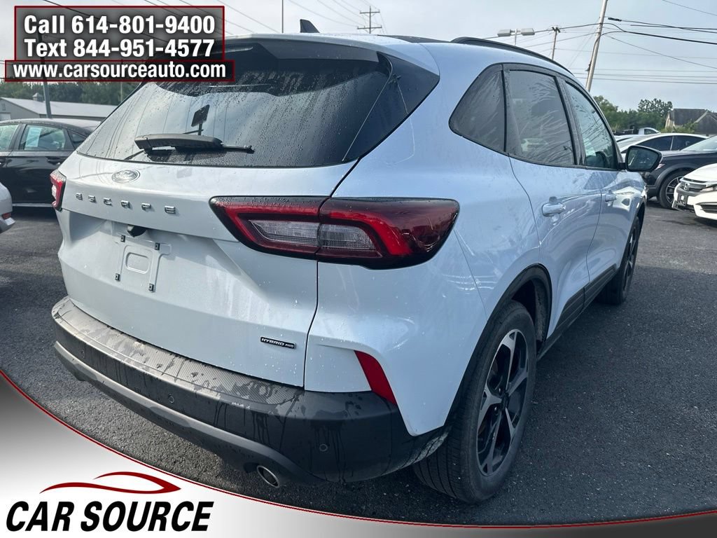 Used 2025 Ford Escape ST-Line Select w/ Tech Pack #2 AWD/4WD image 8