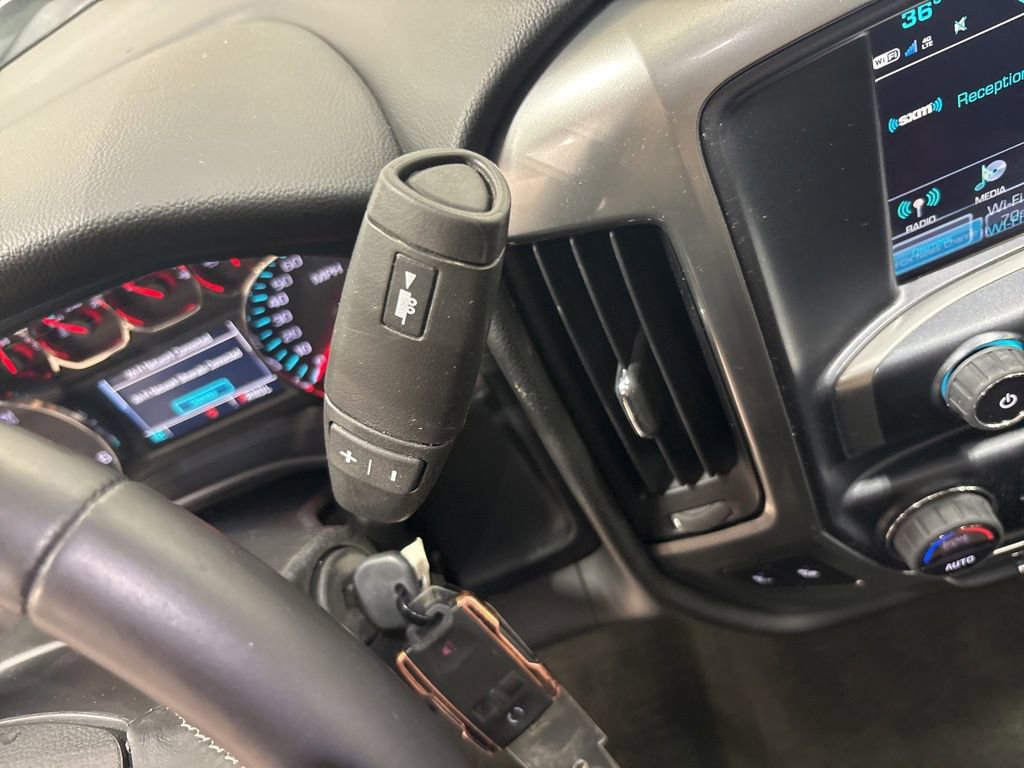 Used 2018 Chevrolet Silverado 1500 LT w/ All Star Edition image 16