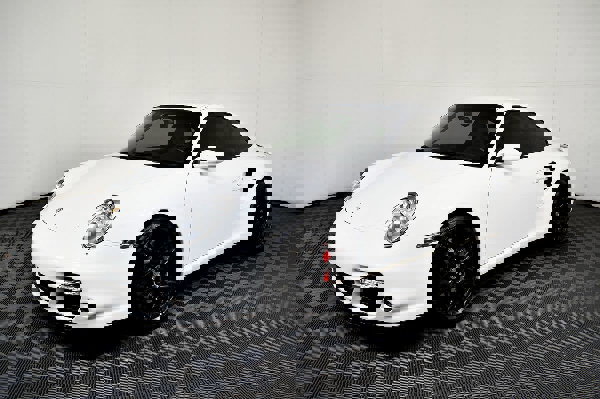 Used 2008 Porsche 911 Turbo image 4