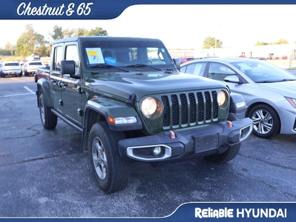 Used 2023 Jeep Gladiator Sport AWD/4WD image 2