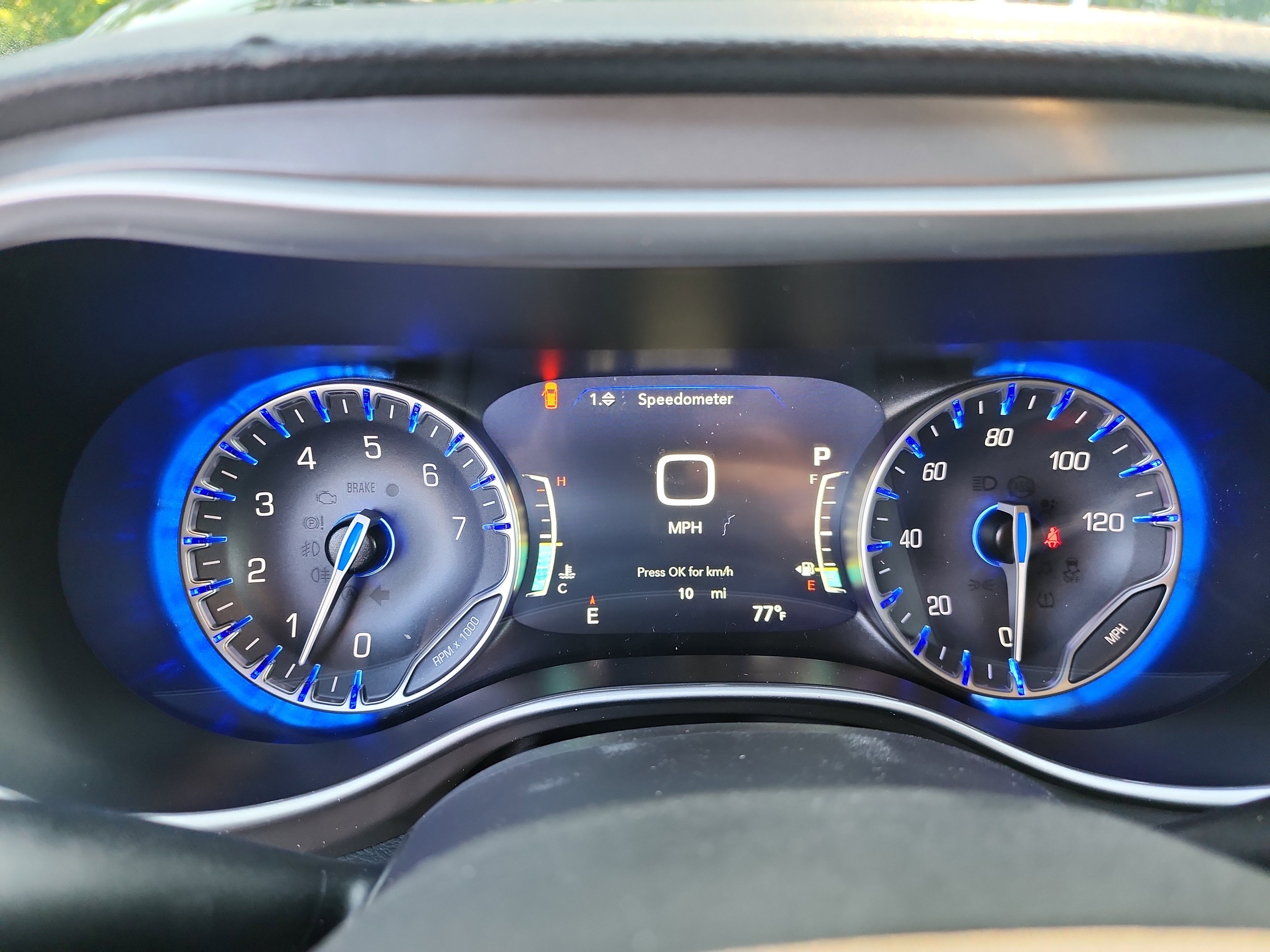 New 2026 Chrysler Pacifica Select image 8