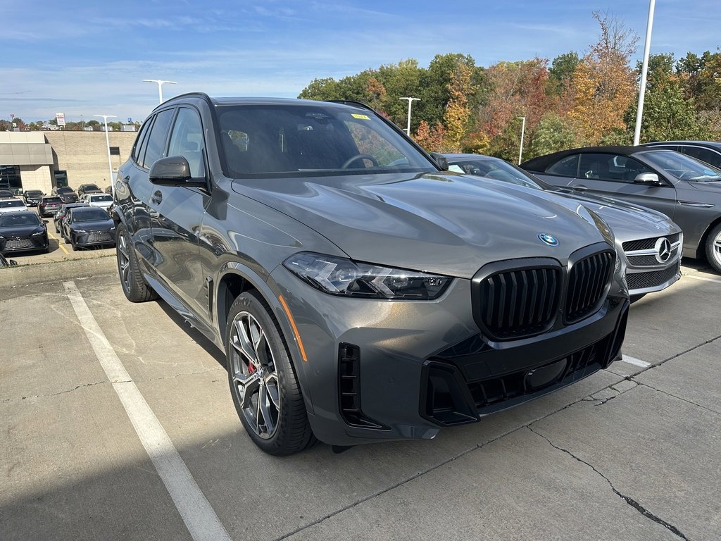 New 2026 BMW X5 xDrive50e w/ M Sport Package image 1
