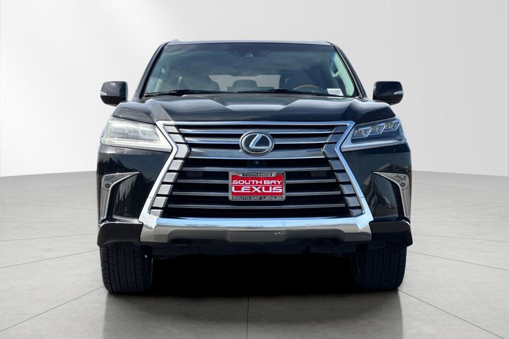 Used 2017 Lexus LX 570 4WD w/ Luxury Package image 9