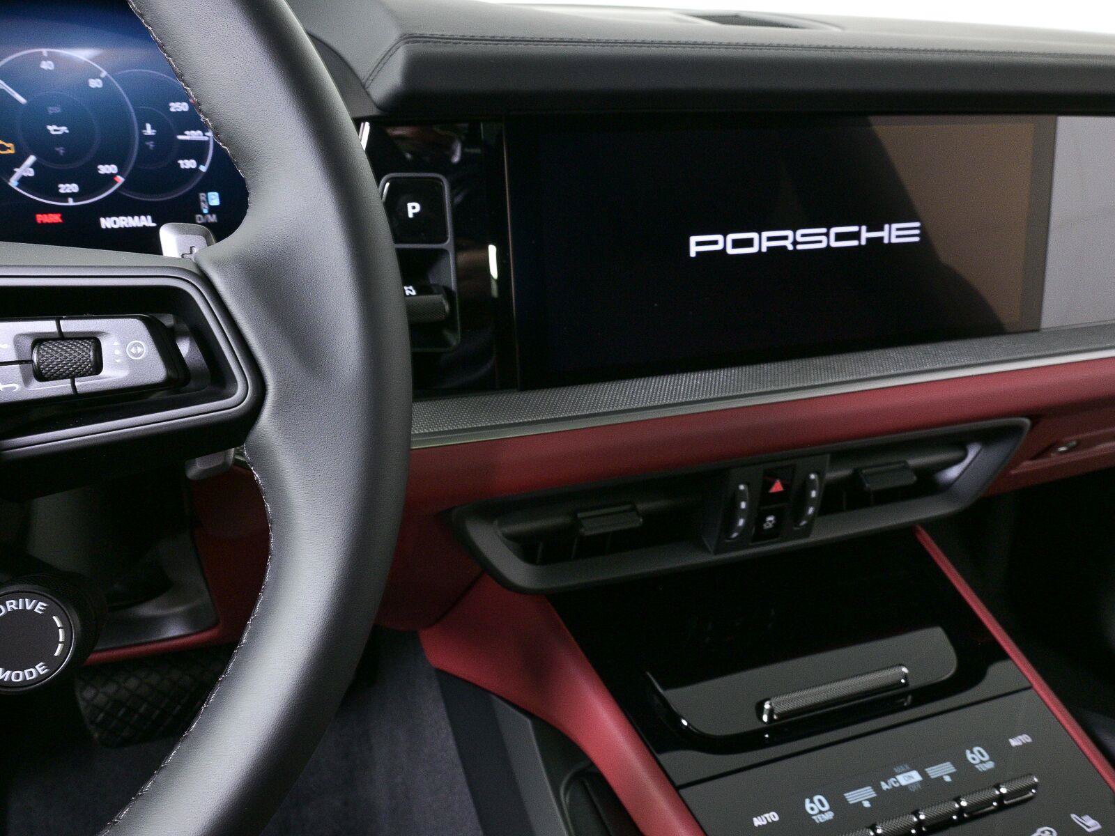 New 2026 Porsche Cayenne AWD/4WD image 12