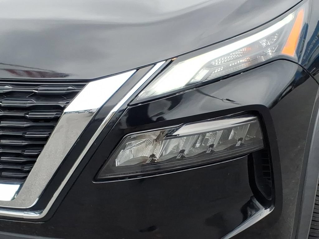 Used 2023 Nissan Rogue S FWD image 8