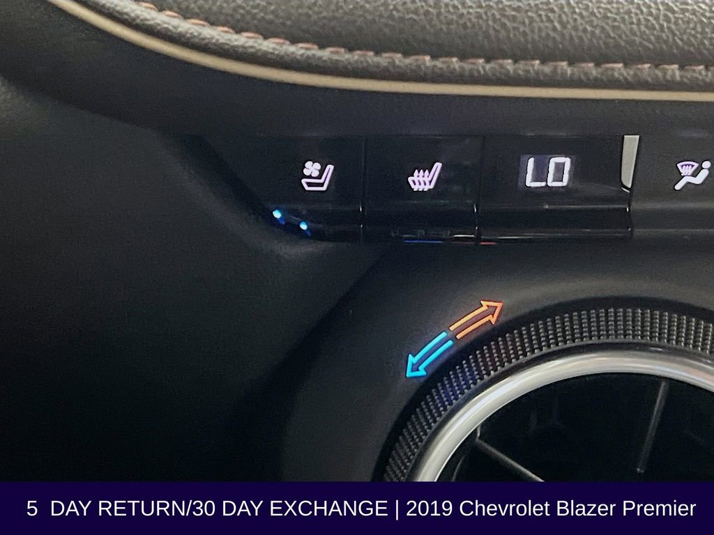 Used 2019 Chevrolet Blazer Premier w/ Sun and Wheels Package AWD/4WD image 28