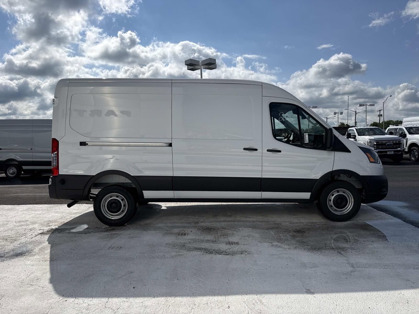 New 2026 Ford Transit 250 148 Medium Roof RWD image 2