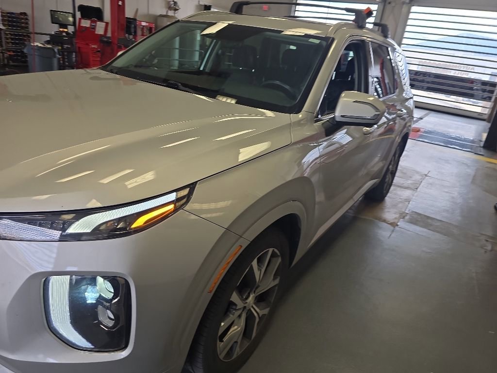Used 2022 Hyundai Palisade Limited AWD/4WD image 3