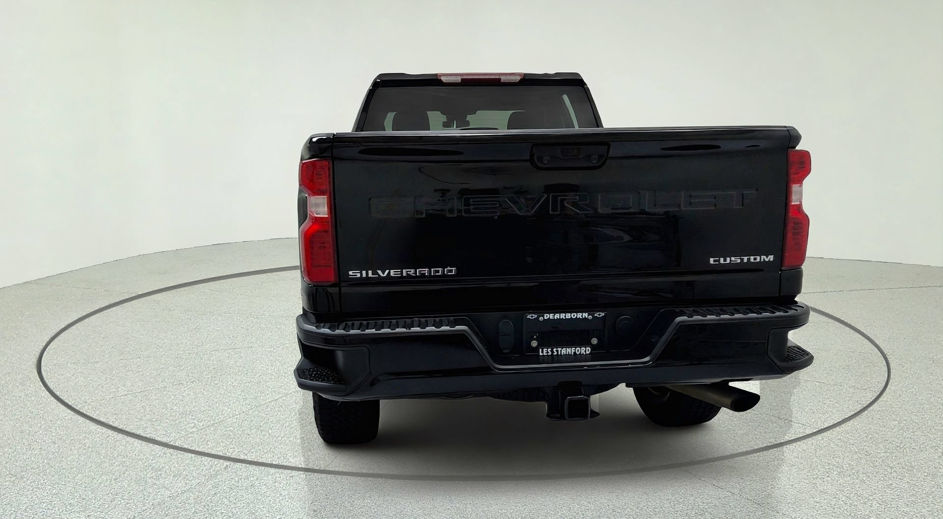 Used 2024 Chevrolet Silverado 2500 Custom w/ Custom Convenience Package AWD/4WD image 4