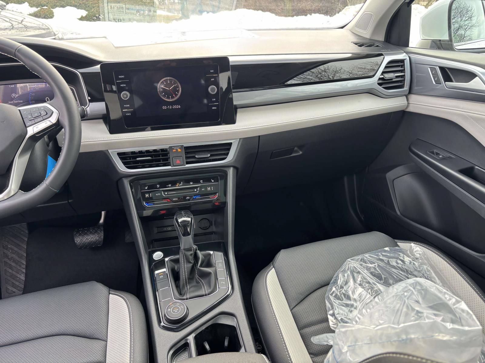 New 2026 Volkswagen Taos SEL AWD/4WD image 33