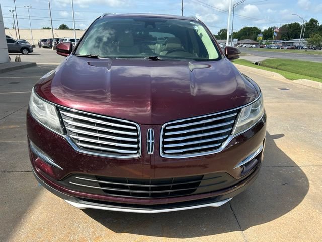 Used 2017 Lincoln MKC Reserve w/ Lincoln MKC Climate Package FWD image 3