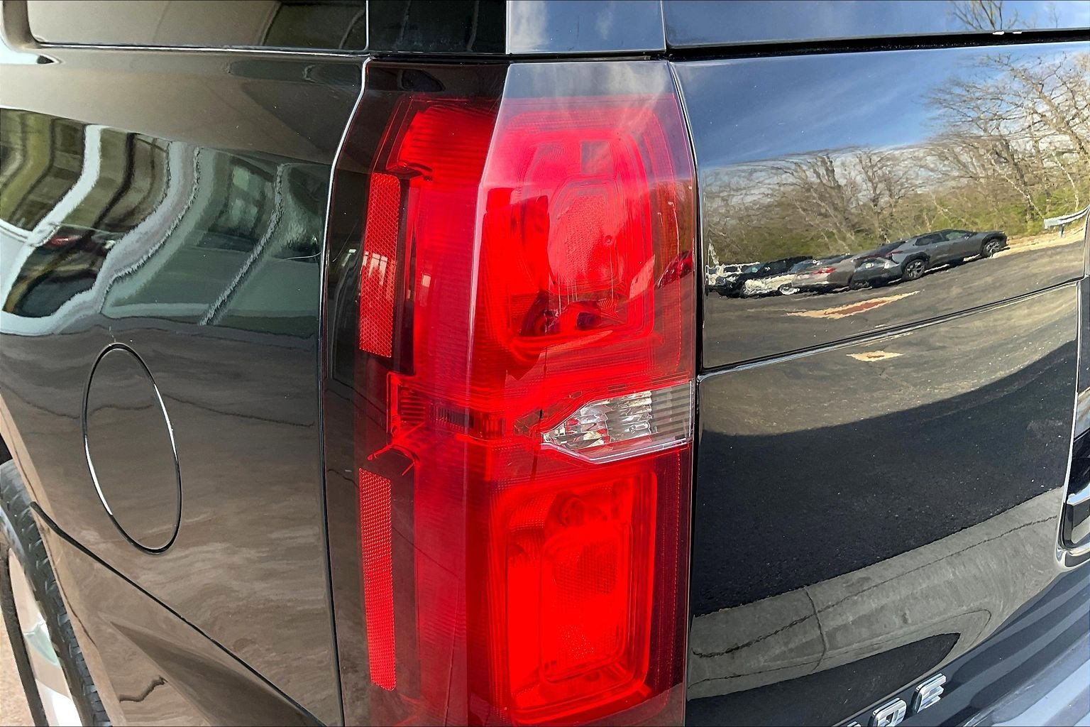 Used 2015 Chevrolet Tahoe LT image 23