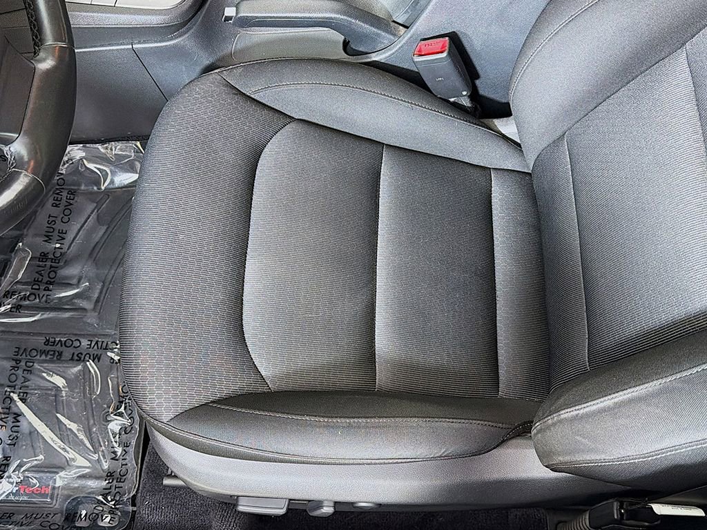 Used 2017 Hyundai Elantra Value Edition image 23