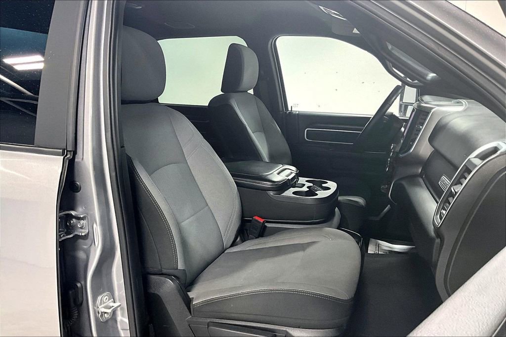 Used 2024 RAM 2500 Big Horn w/ Bed Utility Group image 10