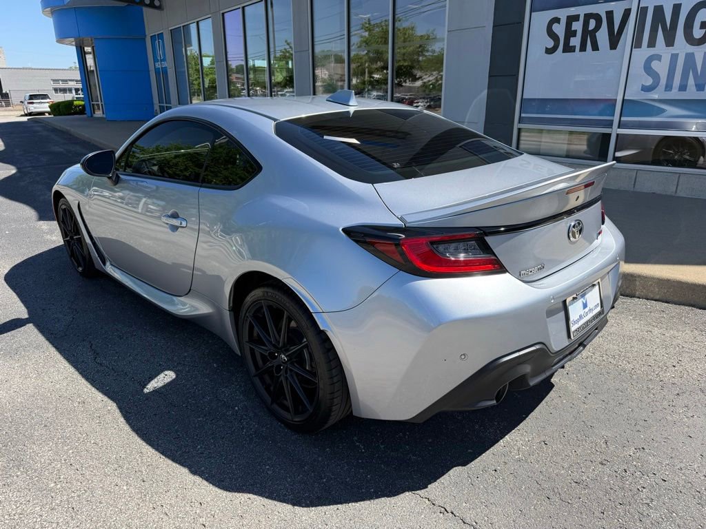 Used 2023 Toyota GR86 Premium w/ ALL Weather Mat Package (TMS) RWD image 13