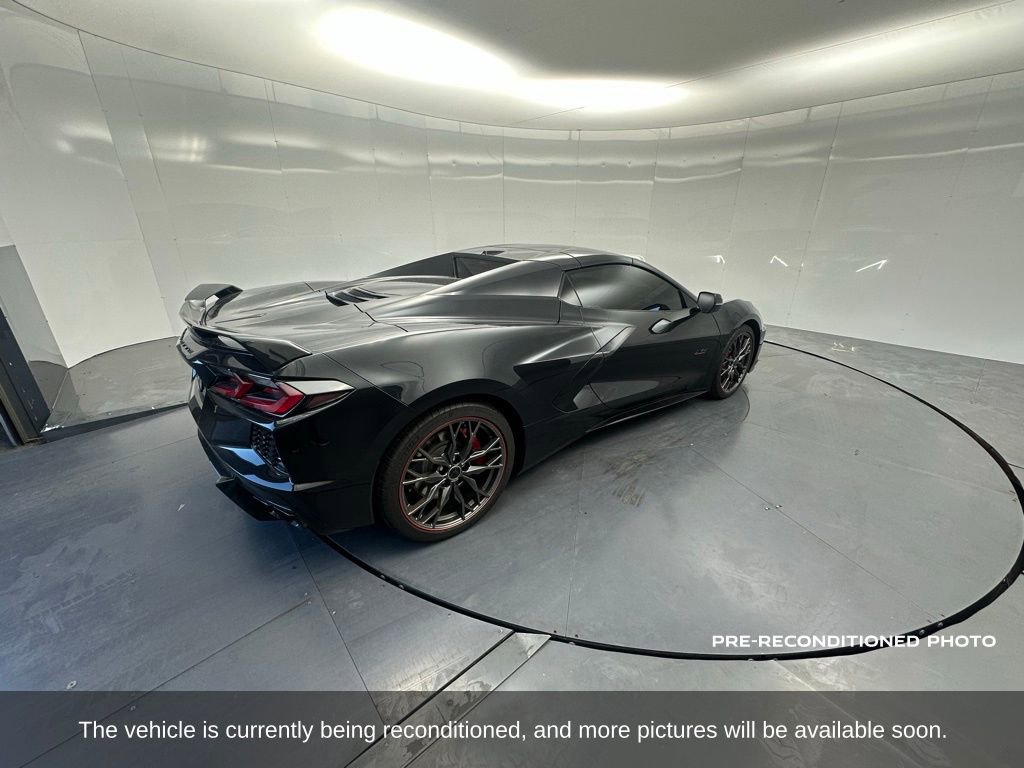 Used 2023 Chevrolet Corvette Stingray Premium Conv w/ Z51 Performance Package image 6