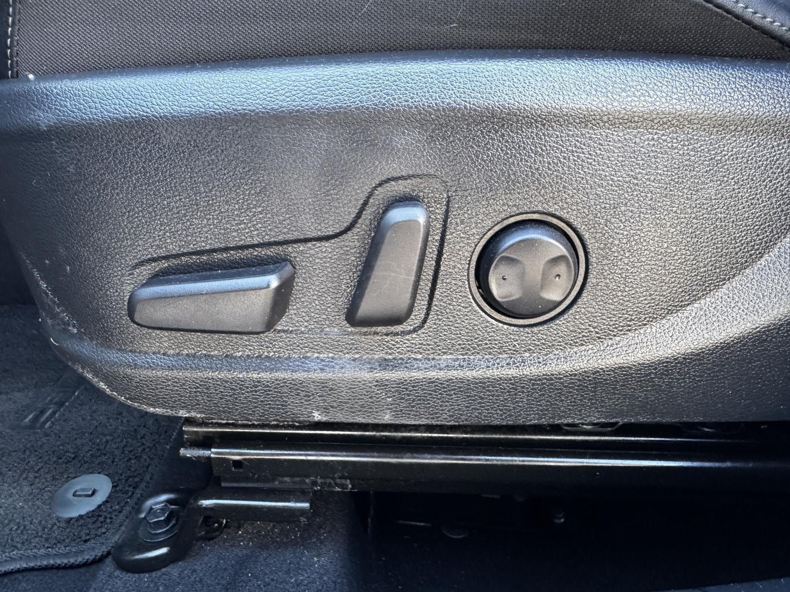 Used 2024 Kia Seltos EX AWD/4WD image 16