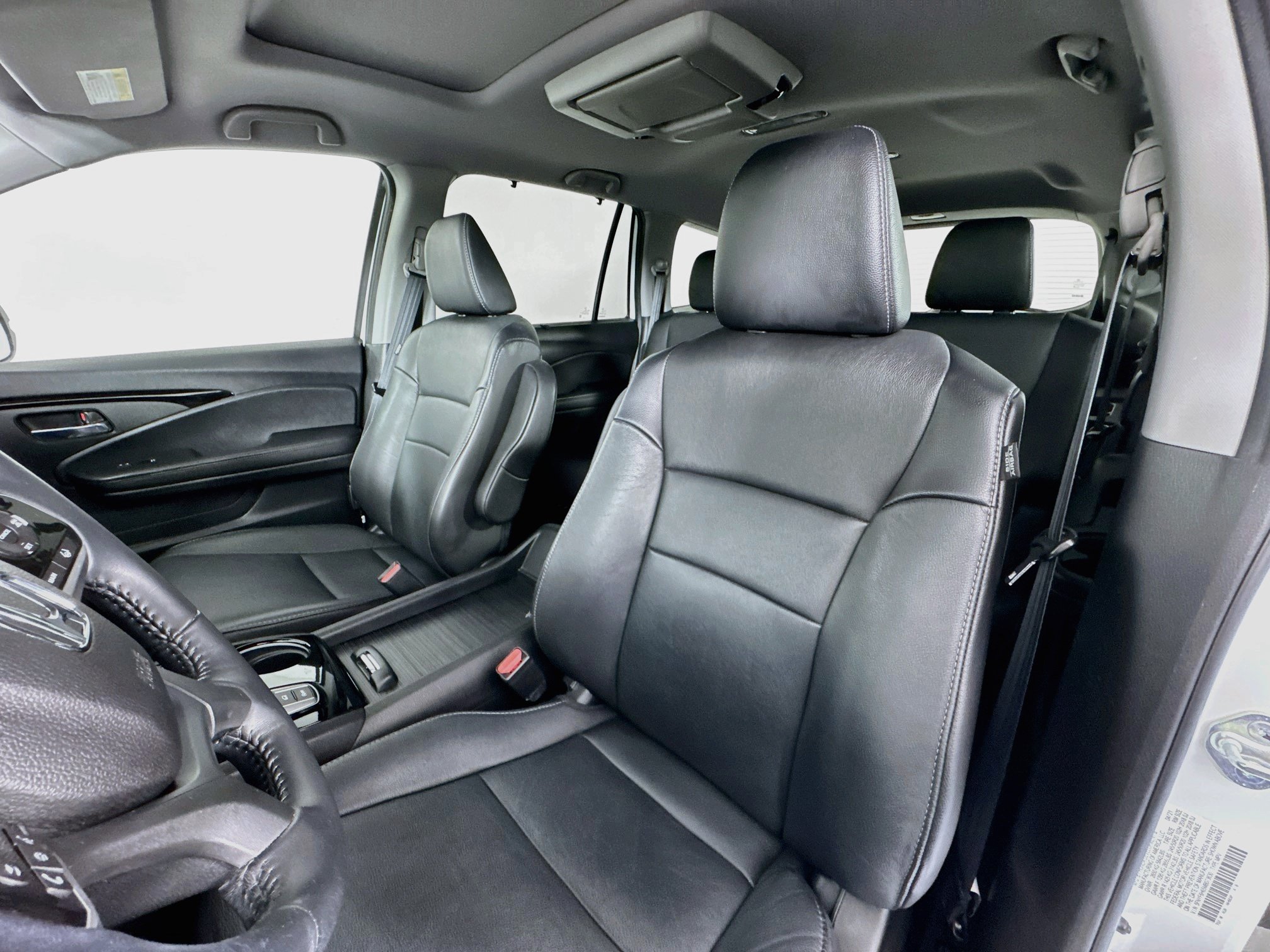 Certified 2021 Honda Pilot Touring image 21