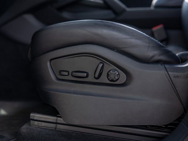 Certified 2025 Porsche Cayenne S AWD/4WD image 35